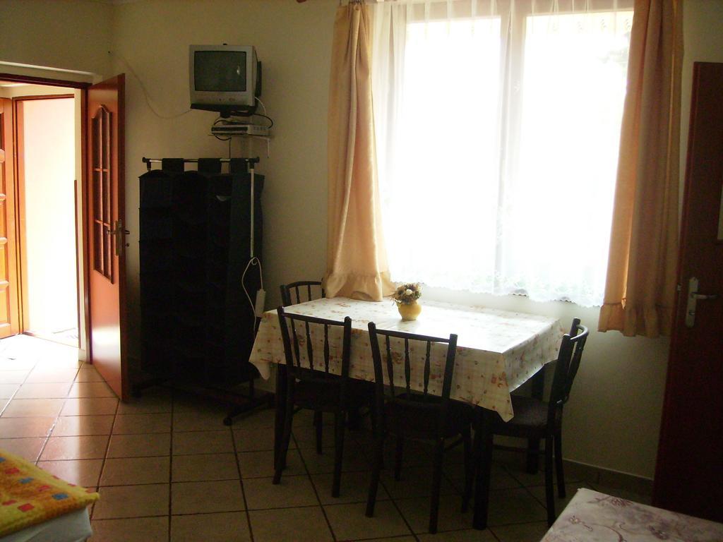 Bungalovy Natura Travnica Ruang foto